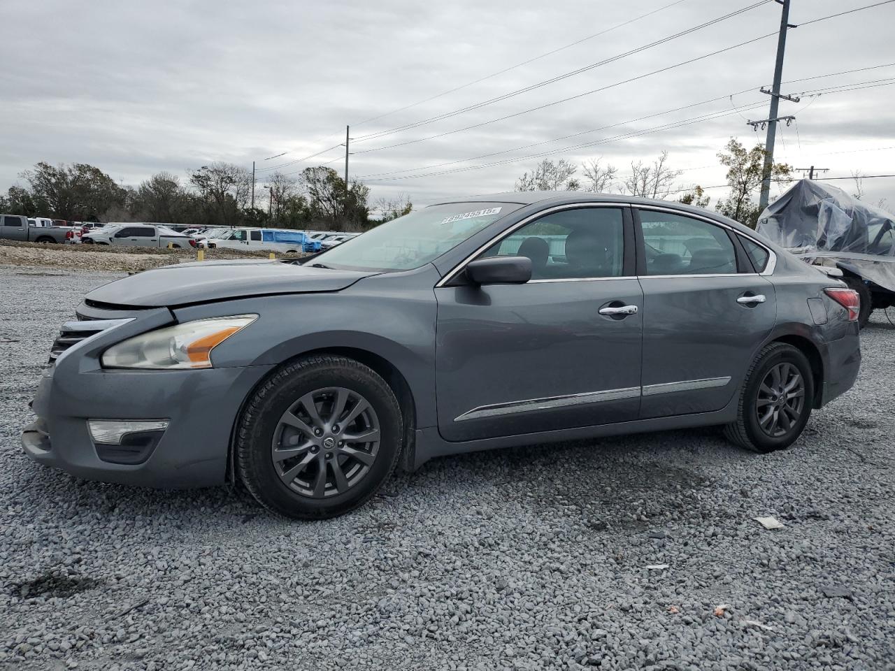 2015 Nissan Altima - Image 1
