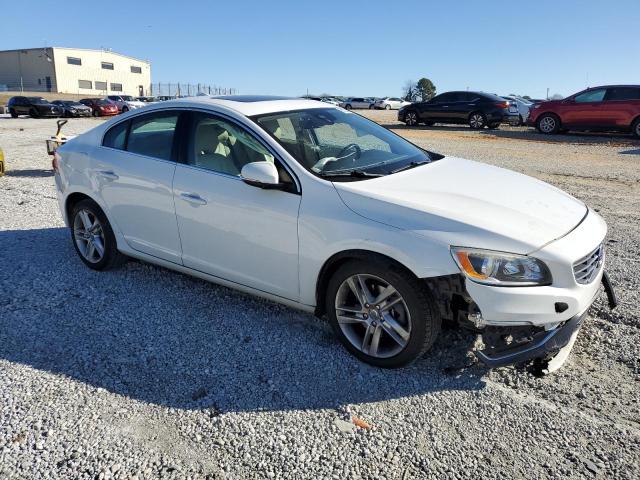  VOLVO S60 2015 Білий