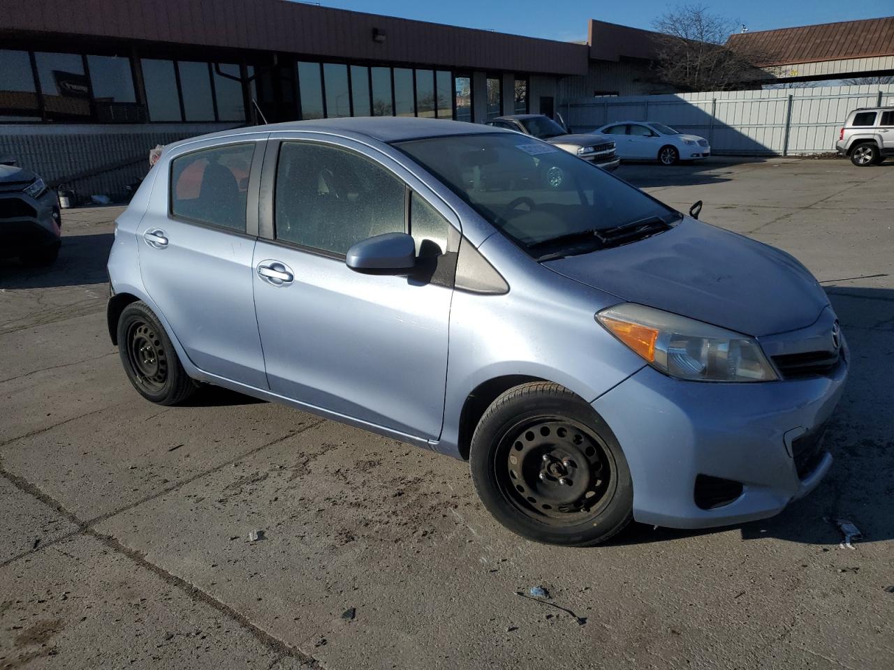 2013 Toyota Yaris - Image 4