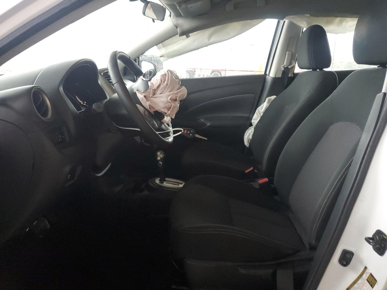 2018 Nissan Versa - Image 7