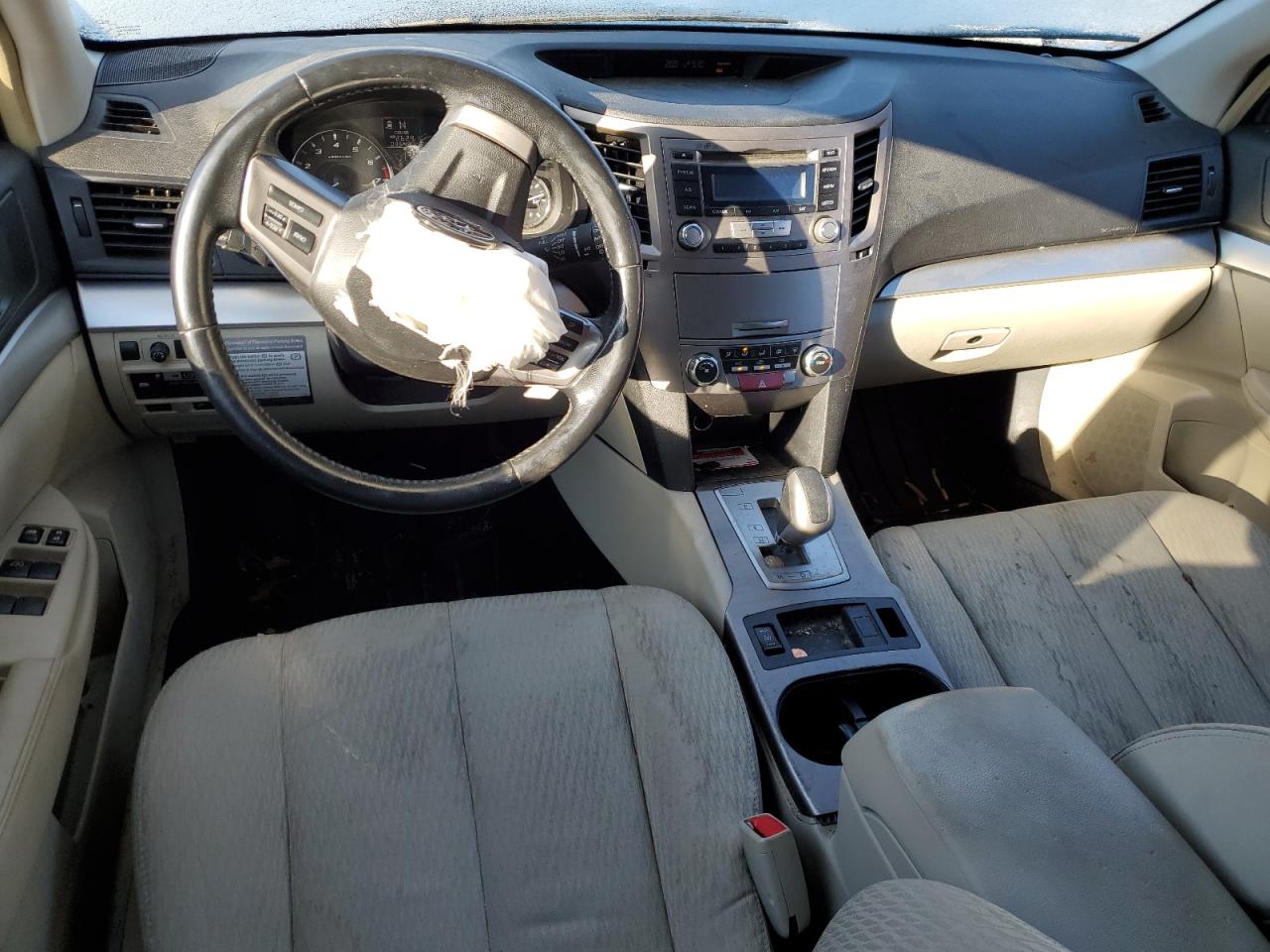 2012 Subaru Outback - Image 8