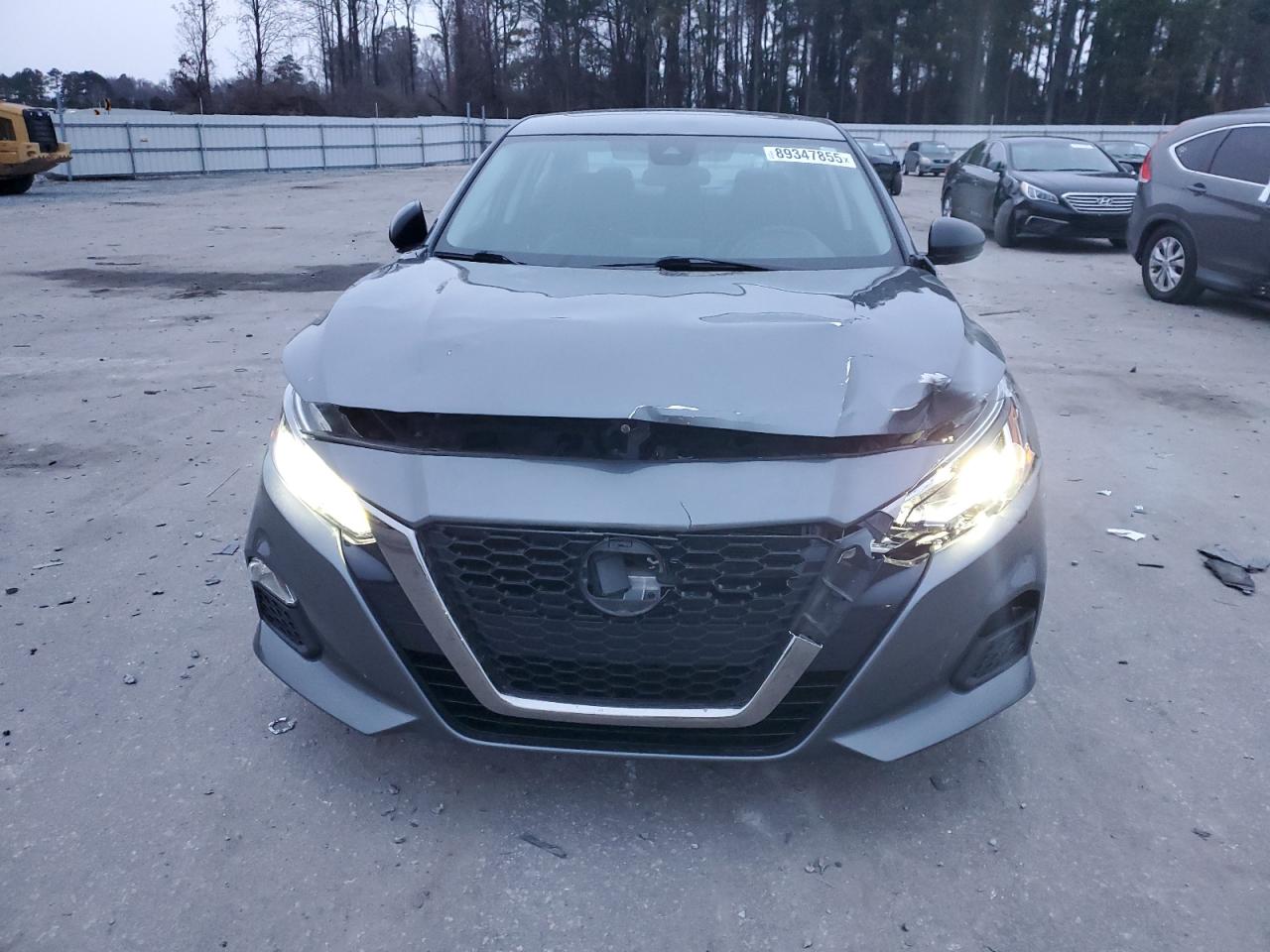 2021 Nissan Altima - Image 5