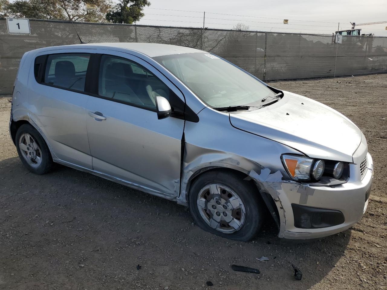 2013 Chevrolet Sonic - Image 4