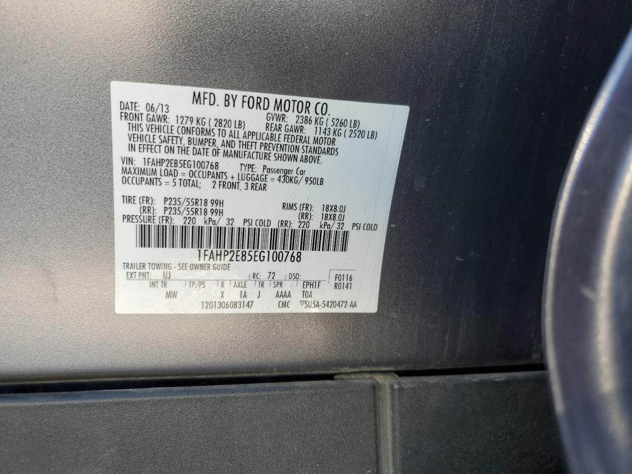 2014 Ford Taurus - Image 13