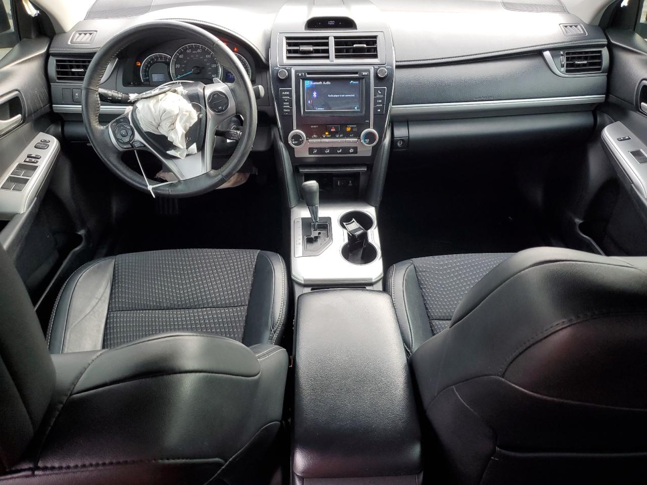 2013 Toyota Camry - Image 8