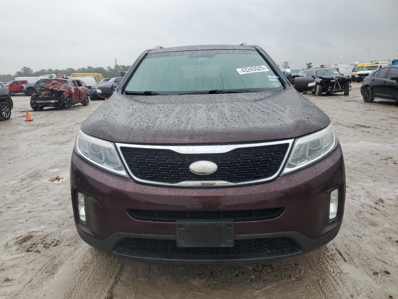 2014 Kia Sorento - Image 5