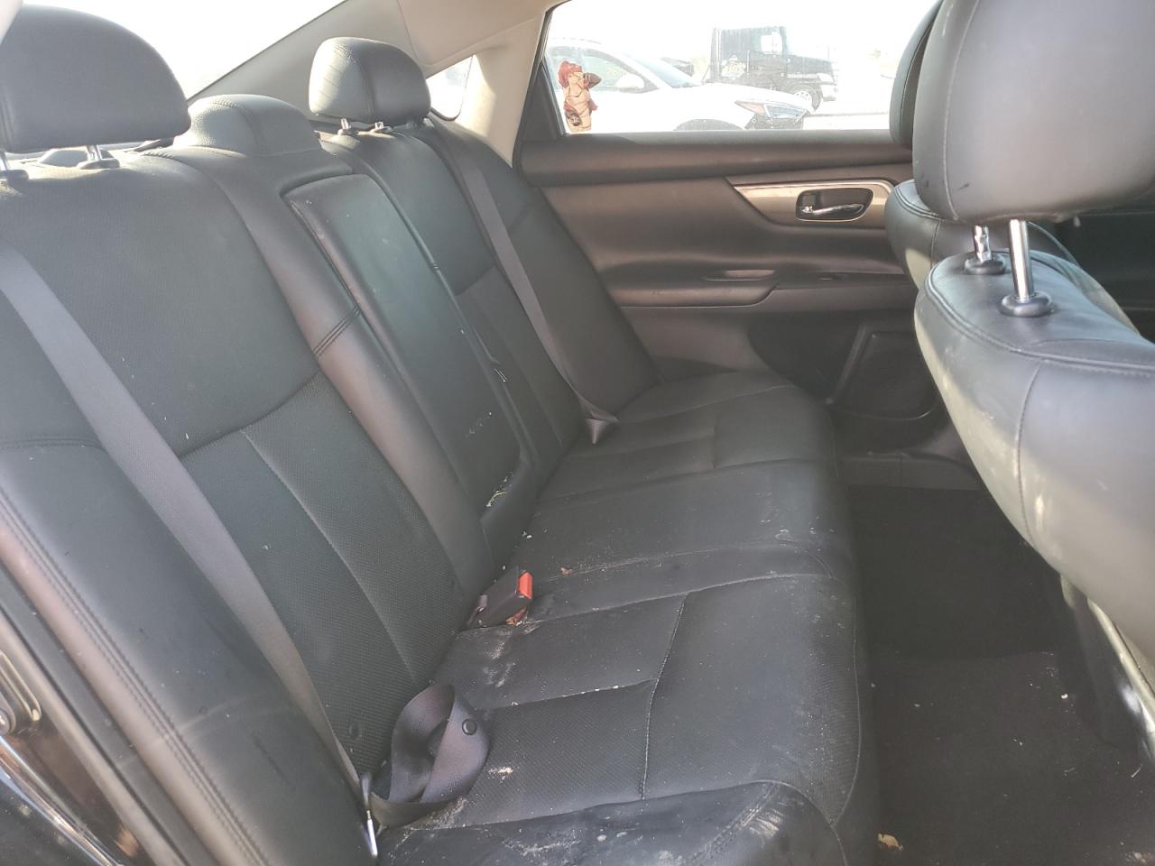 2015 Nissan Altima - Image 11