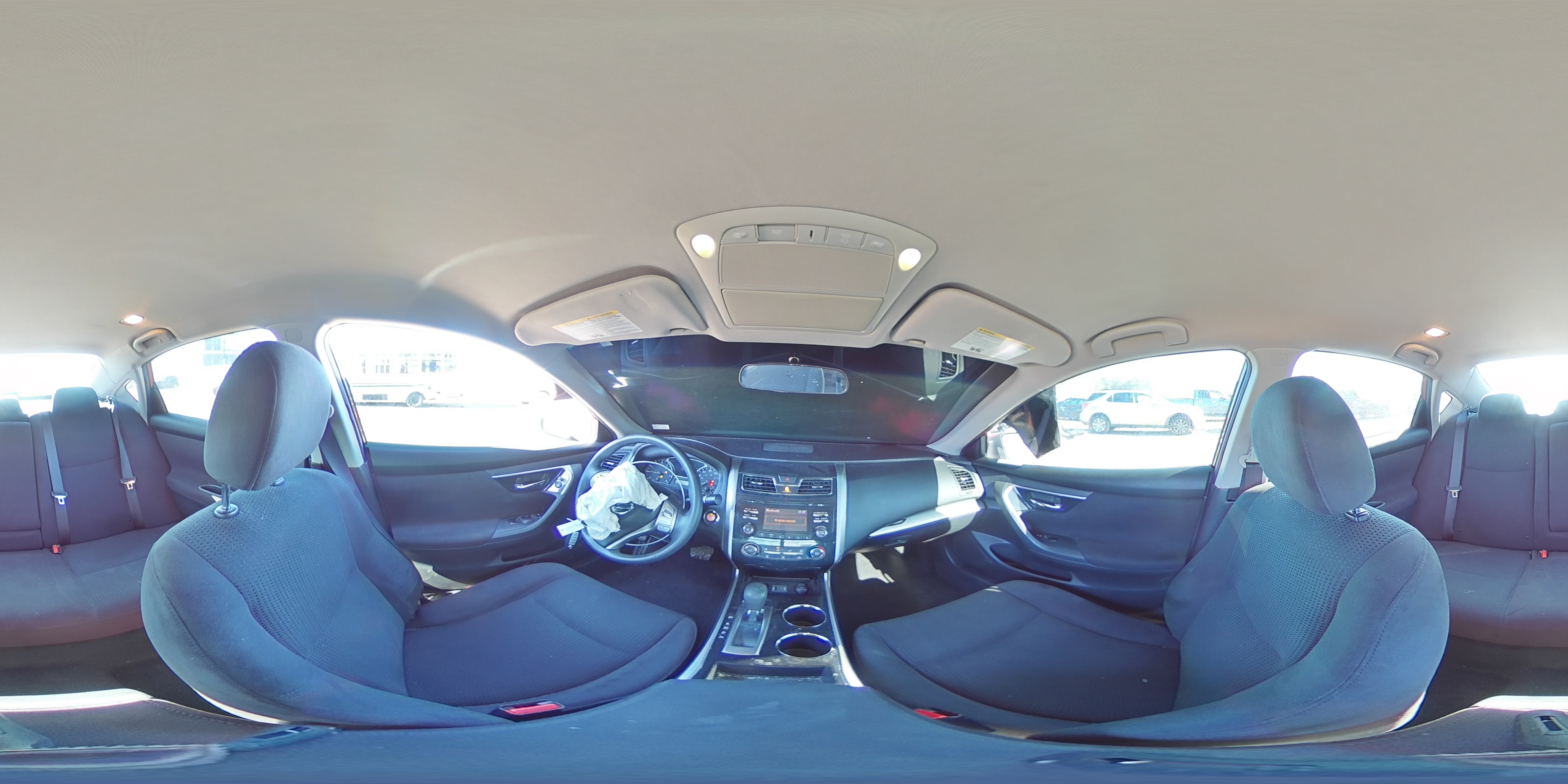 2014 Nissan Altima - Image 13