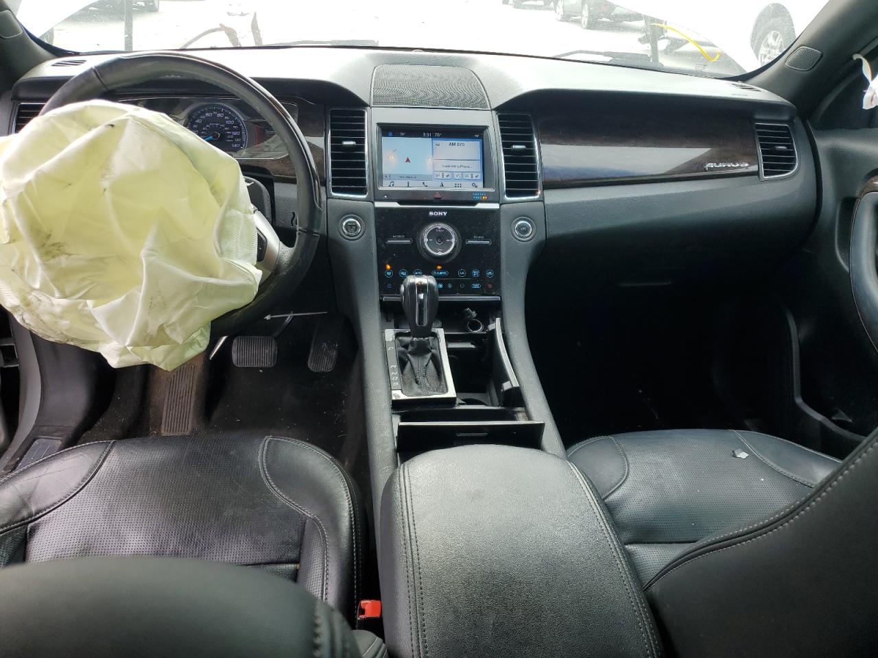 2018 Ford Taurus - Image 8
