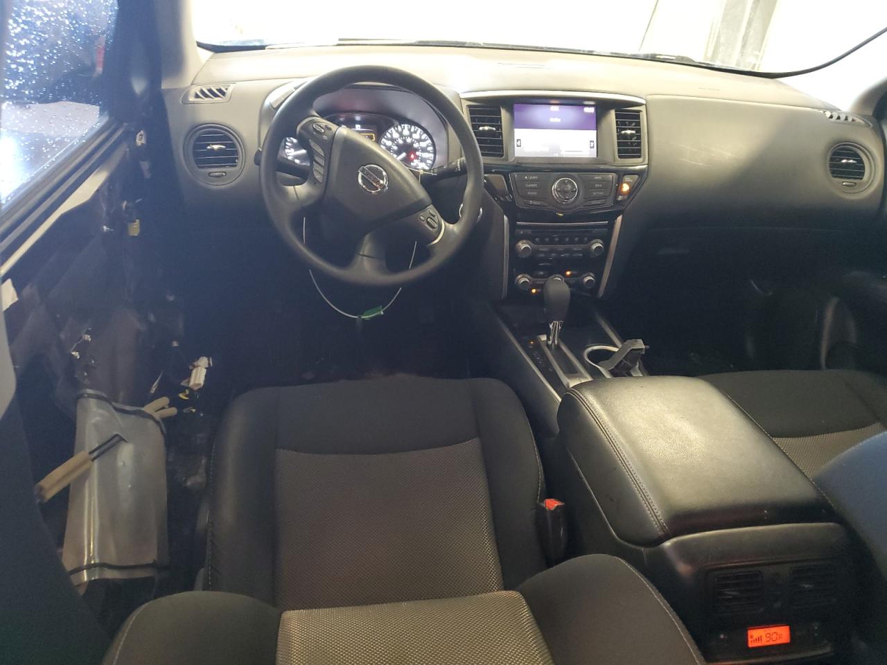 2020 Nissan Pathfinder - Image 8