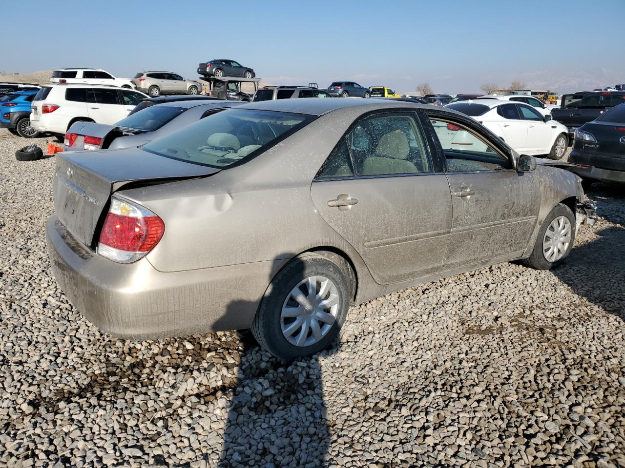 2005 Toyota Camry - Image 3