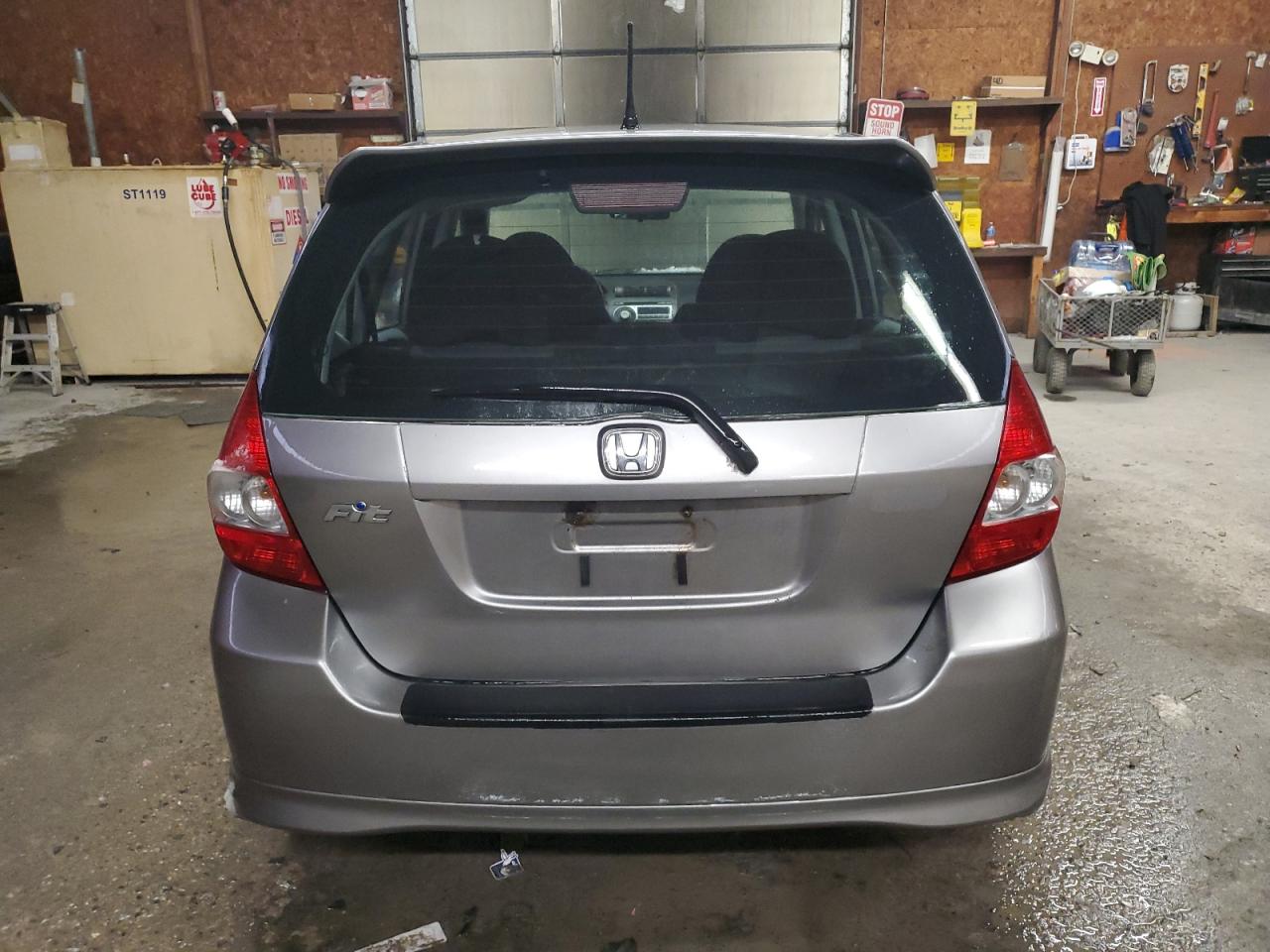 2007 Honda Fit - Image 6