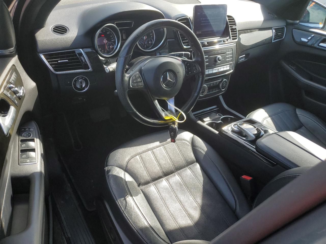 2018 Mercedes-Benz GLE - Image 8