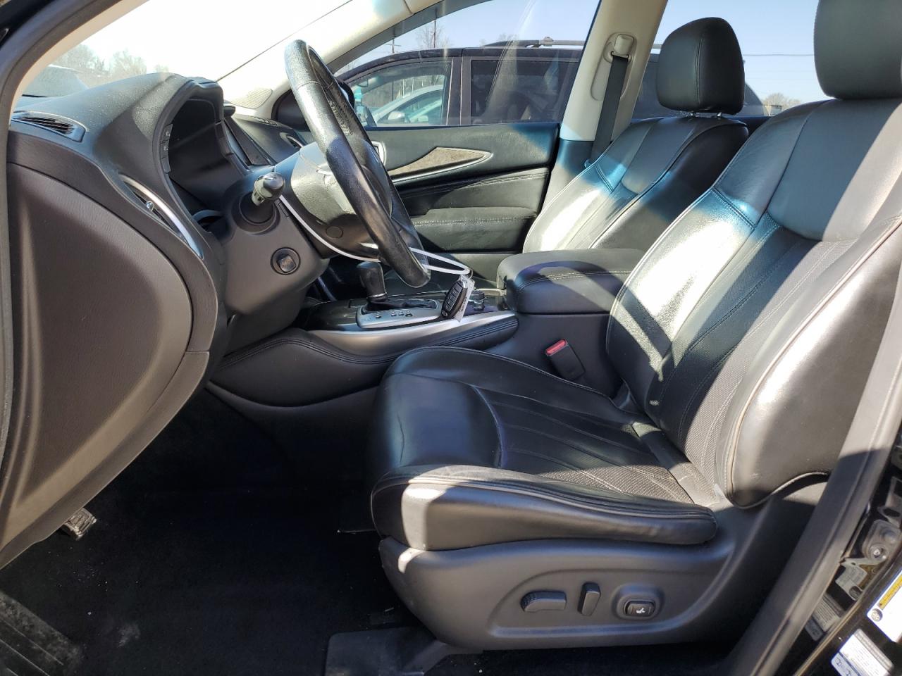 2015 Infiniti QX60 - Image 7