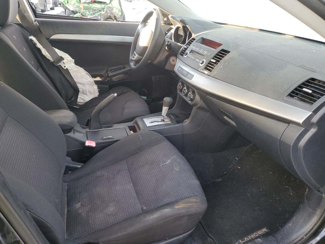 2010 Mitsubishi Lancer - Image 7