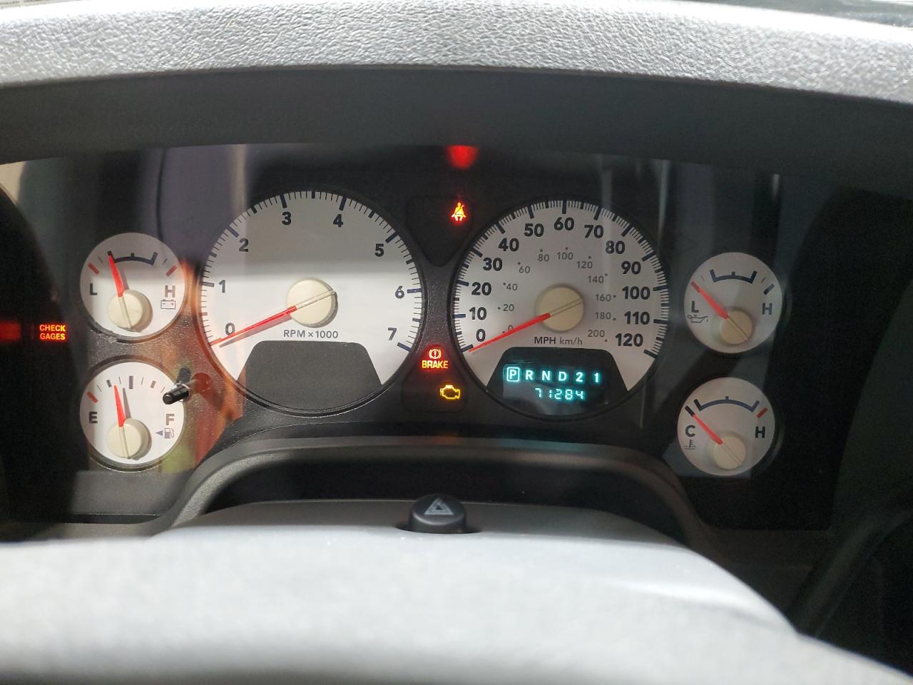 2007 Dodge RAM - Image 9