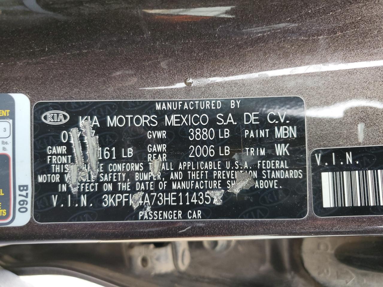 2017 Kia Forte - Image 12