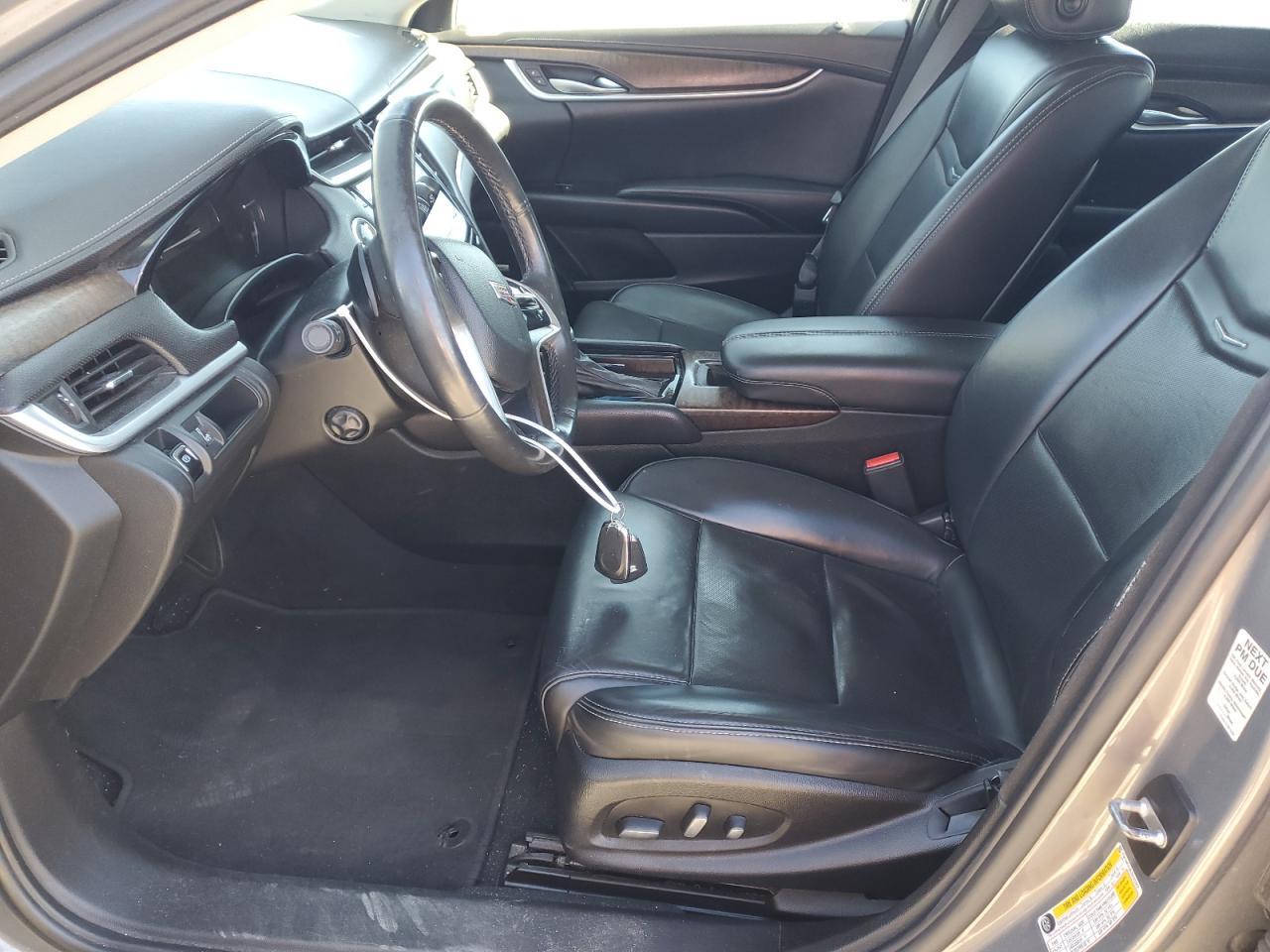 2018 Cadillac XTS - Image 7