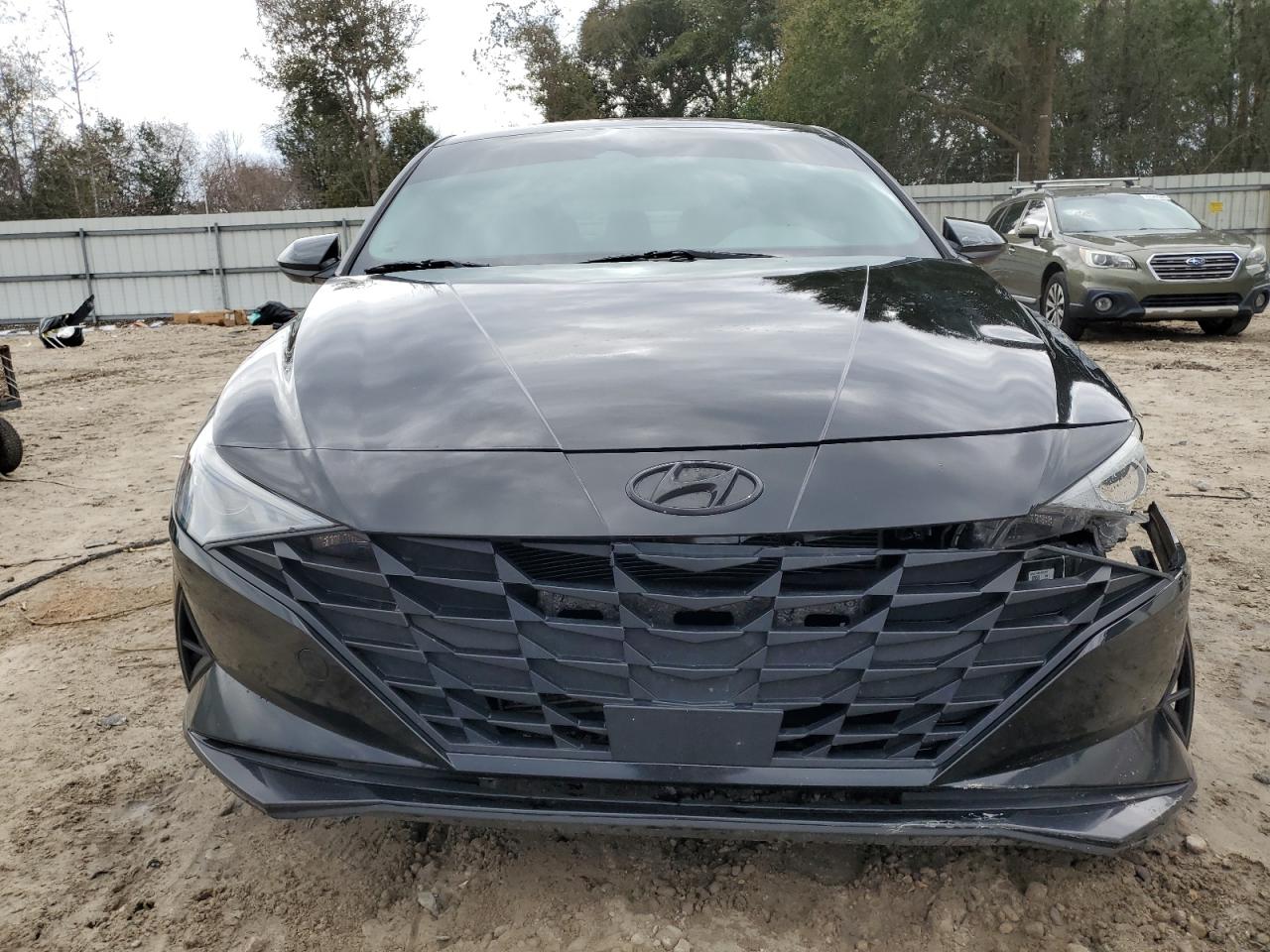 2023 Hyundai Elantra - Image 5