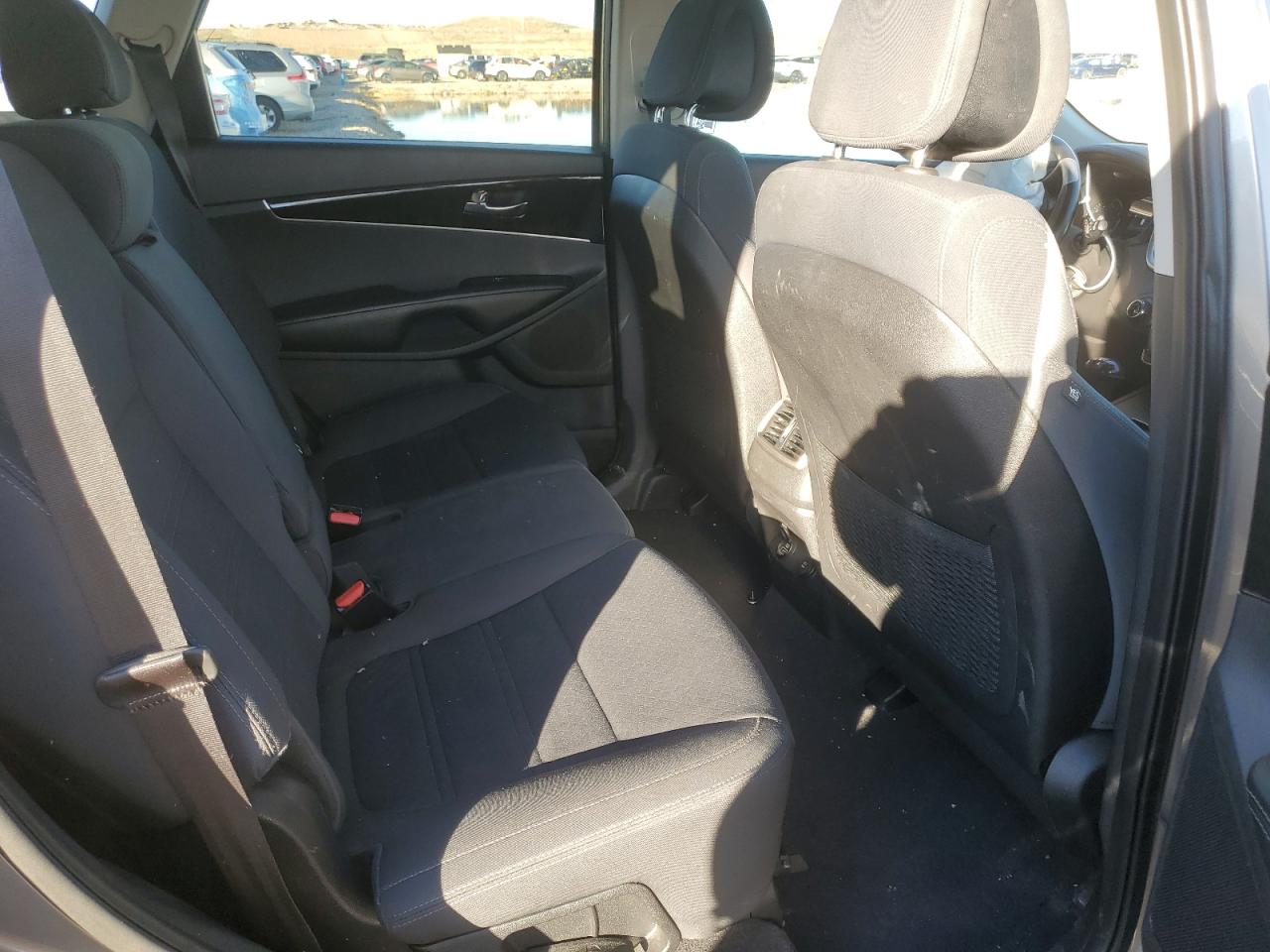2016 Kia Sorento - Image 10