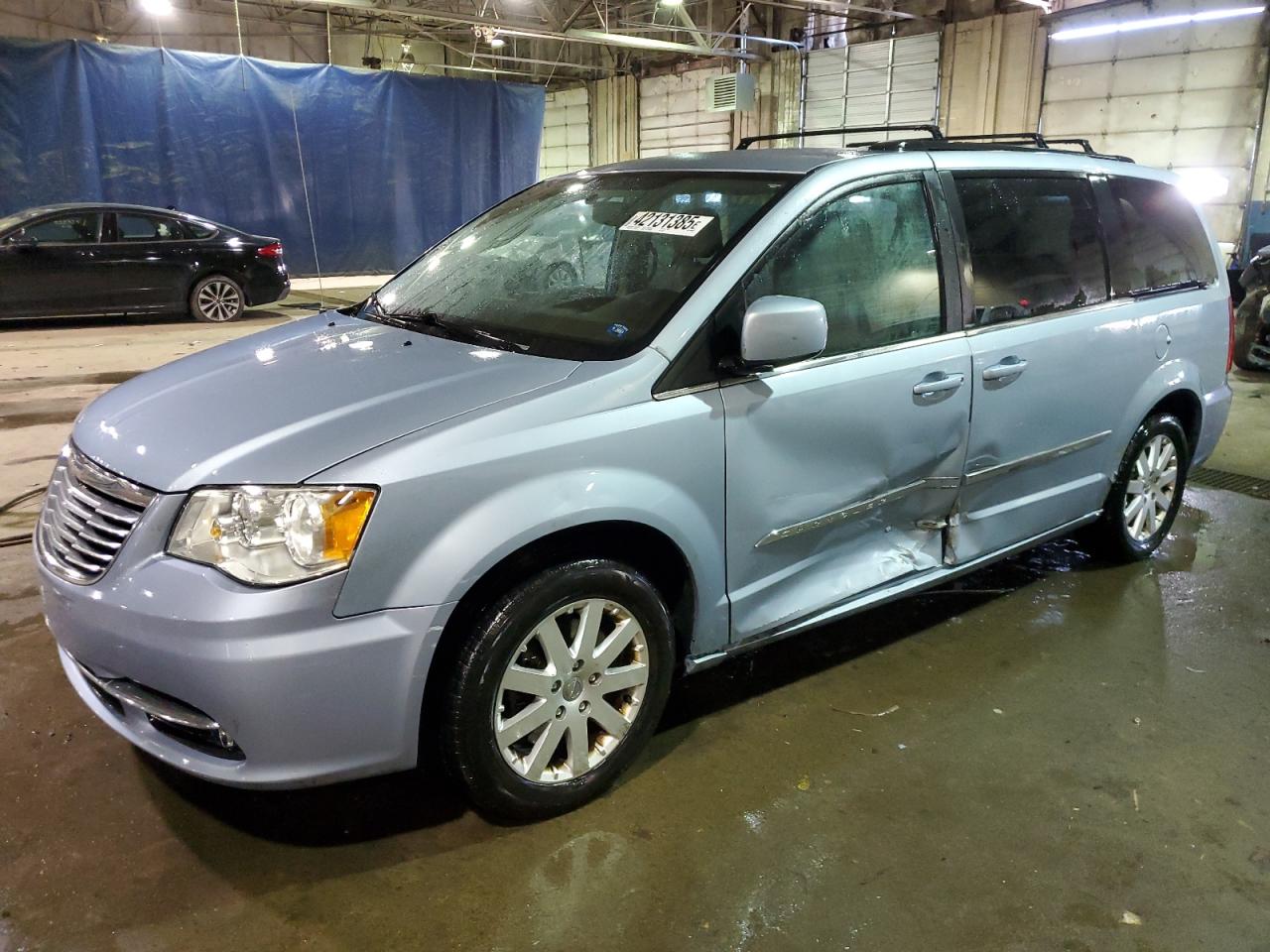 2013 Chrysler Town & Country - Image 1