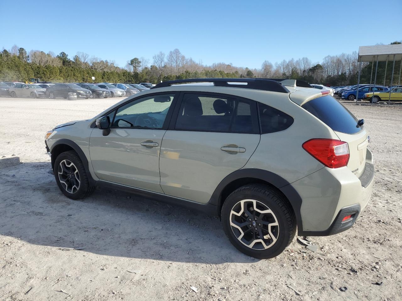 2016 Subaru XV - Image 2