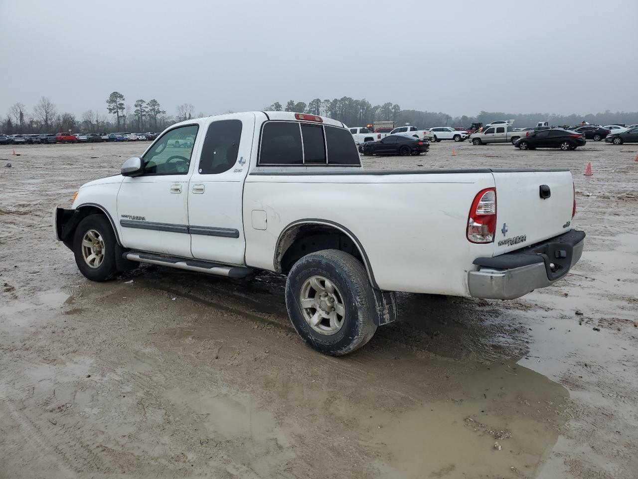 2005 Toyota Tundra - Image 2