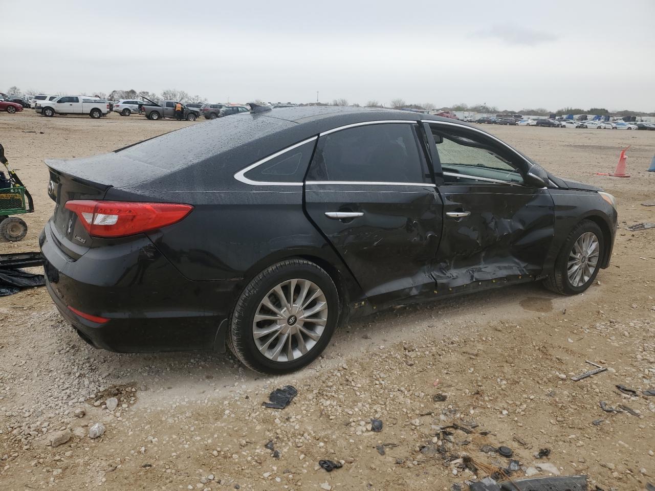 2015 Hyundai Sonata - Image 3