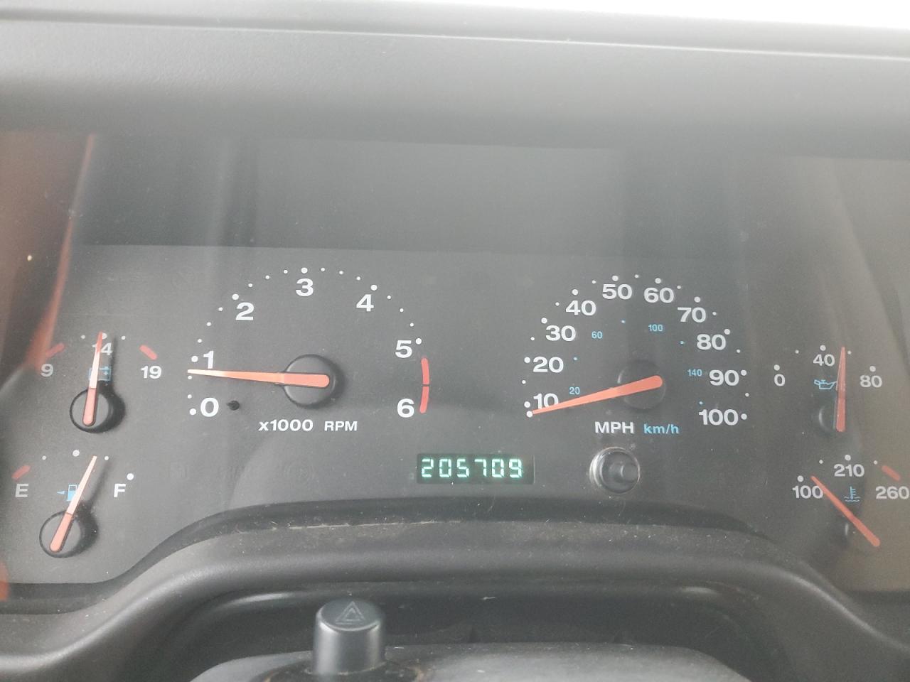 2001 Jeep Wrangler - Image 9