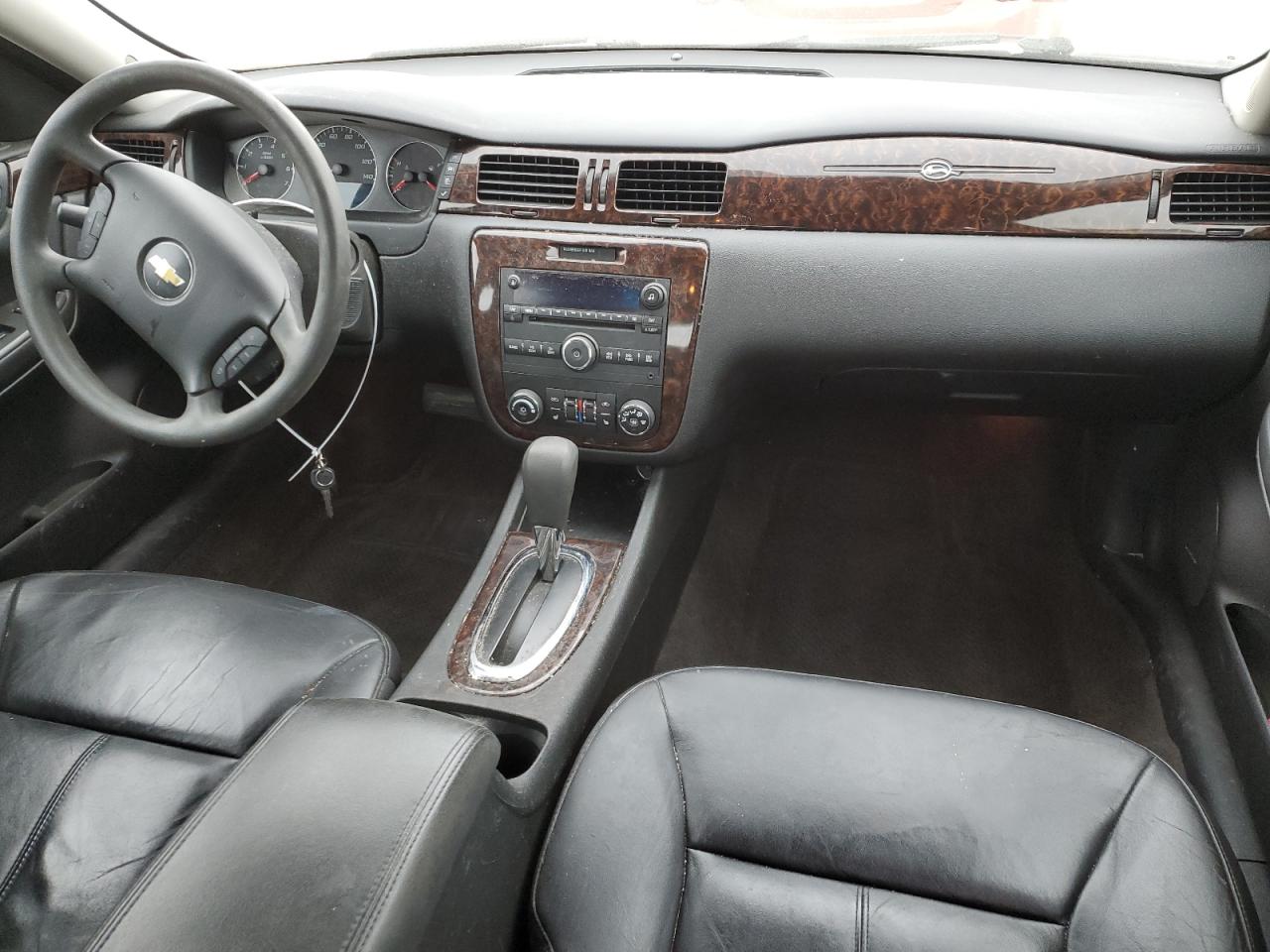 2016 Chevrolet Impala - Image 8