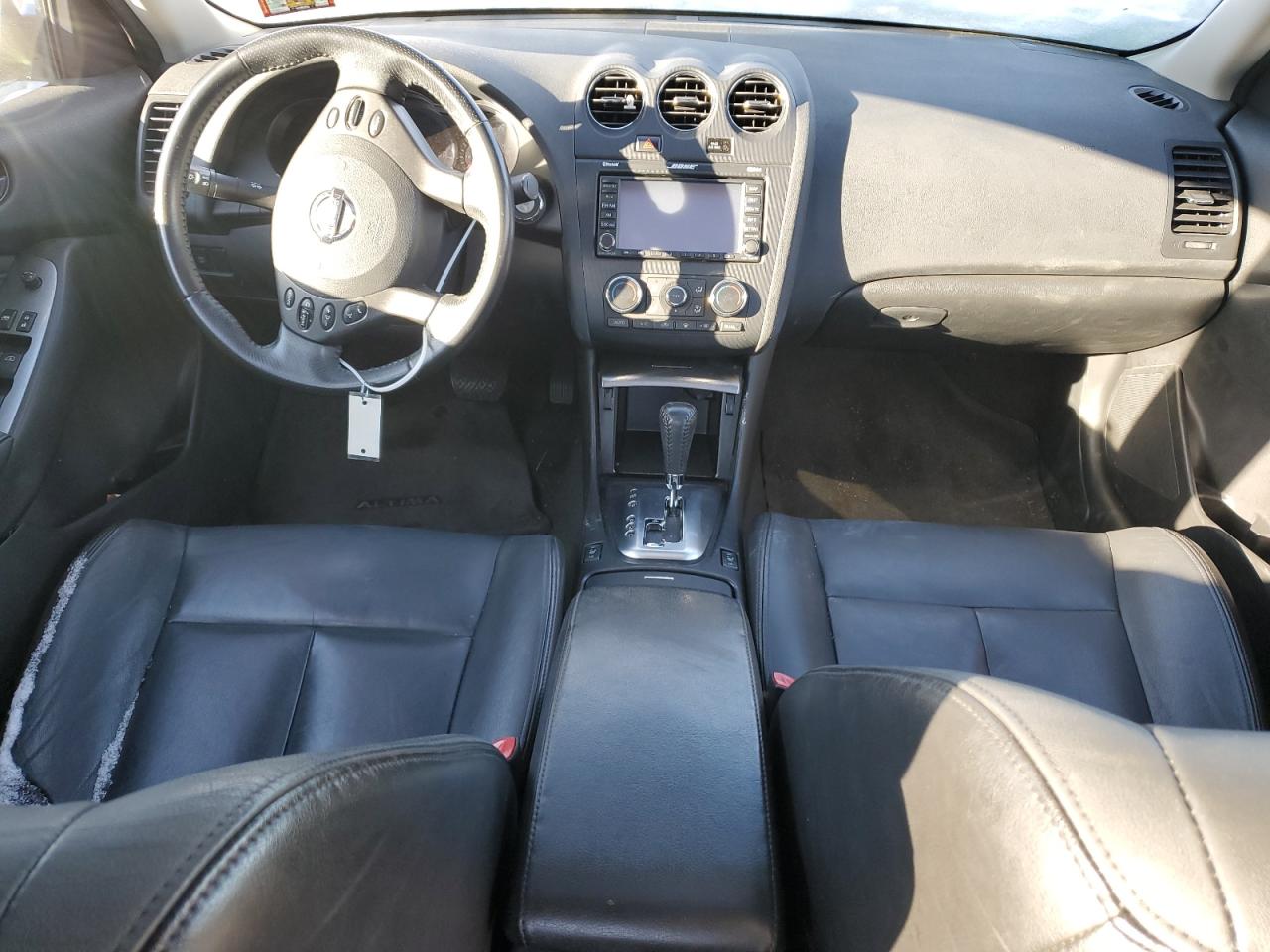2010 Nissan Altima - Image 8
