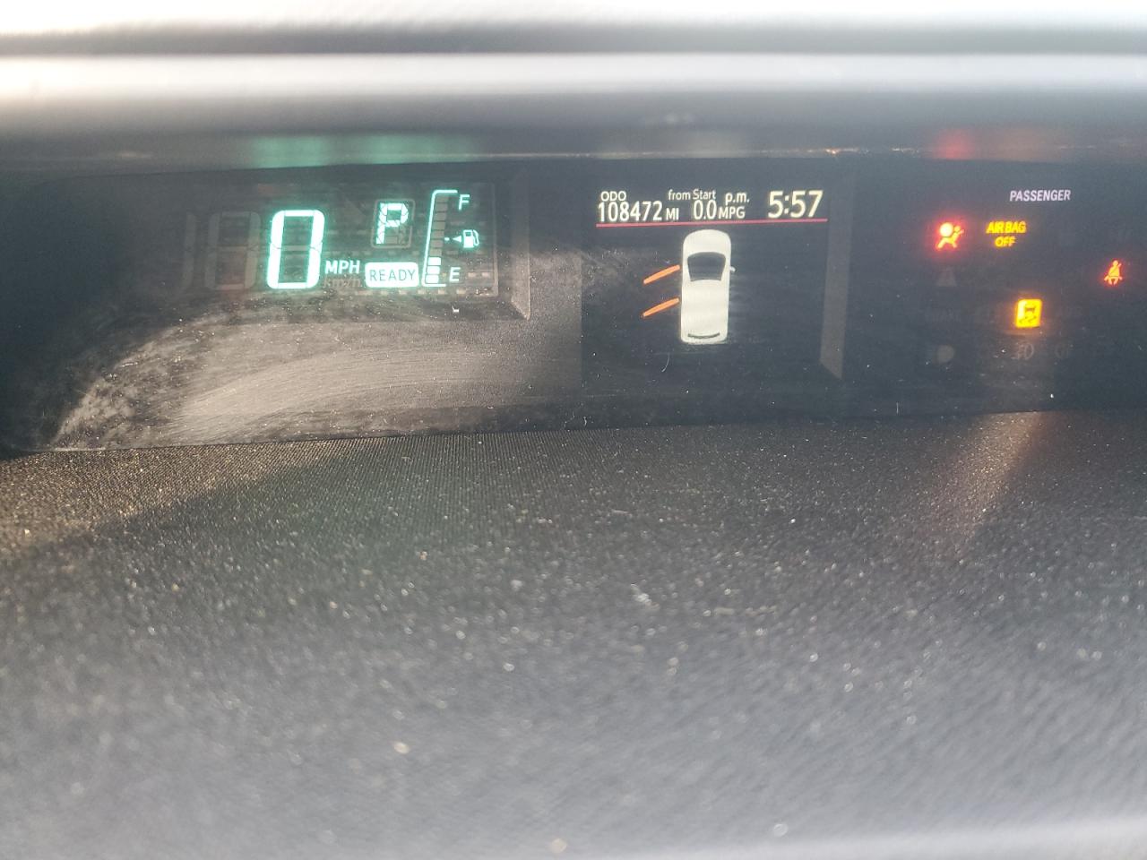 2018 Toyota Prius - Image 9