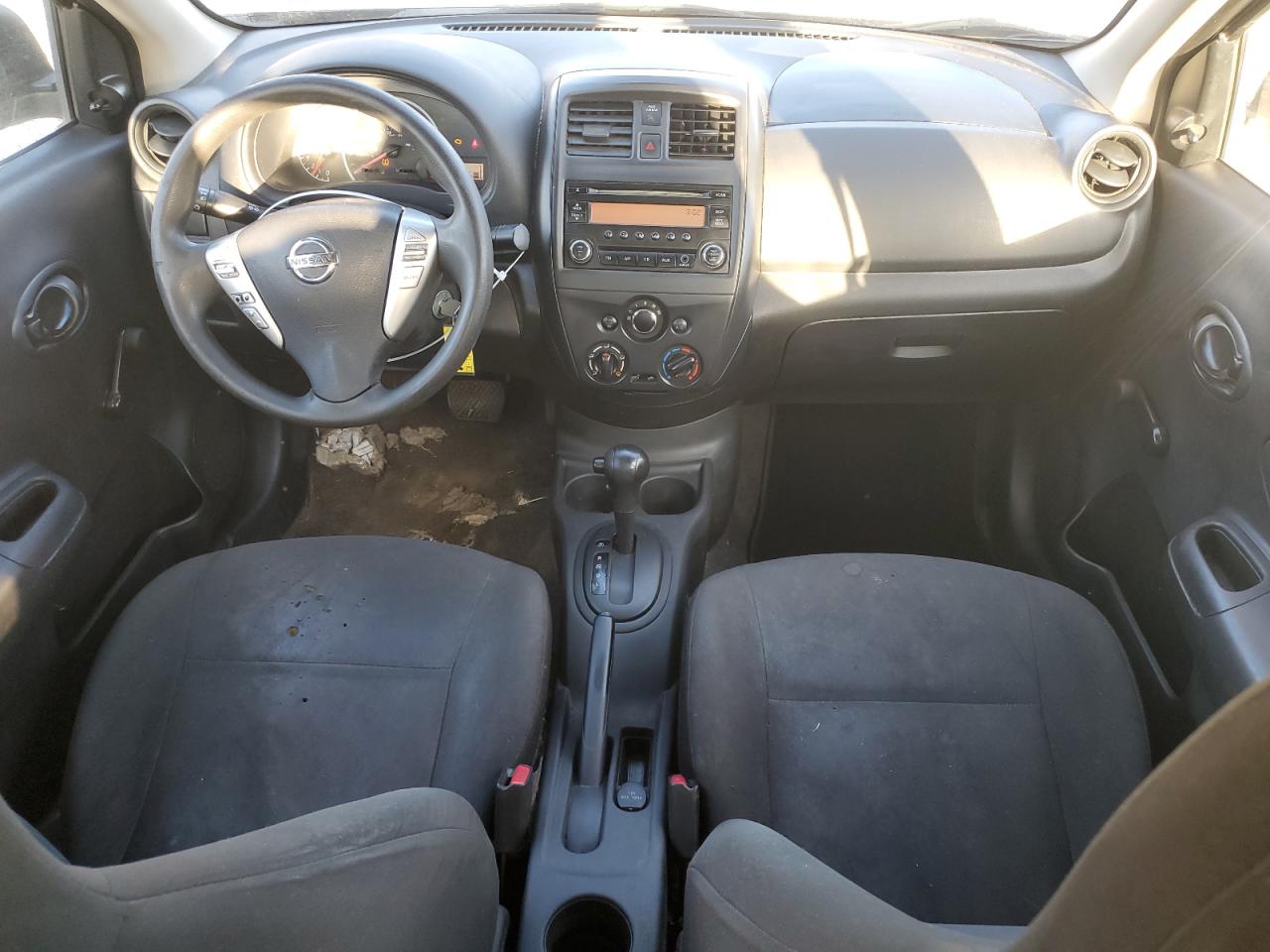 VIN 3N1CN7APXFL820202 2015 NISSAN VERSA no.8