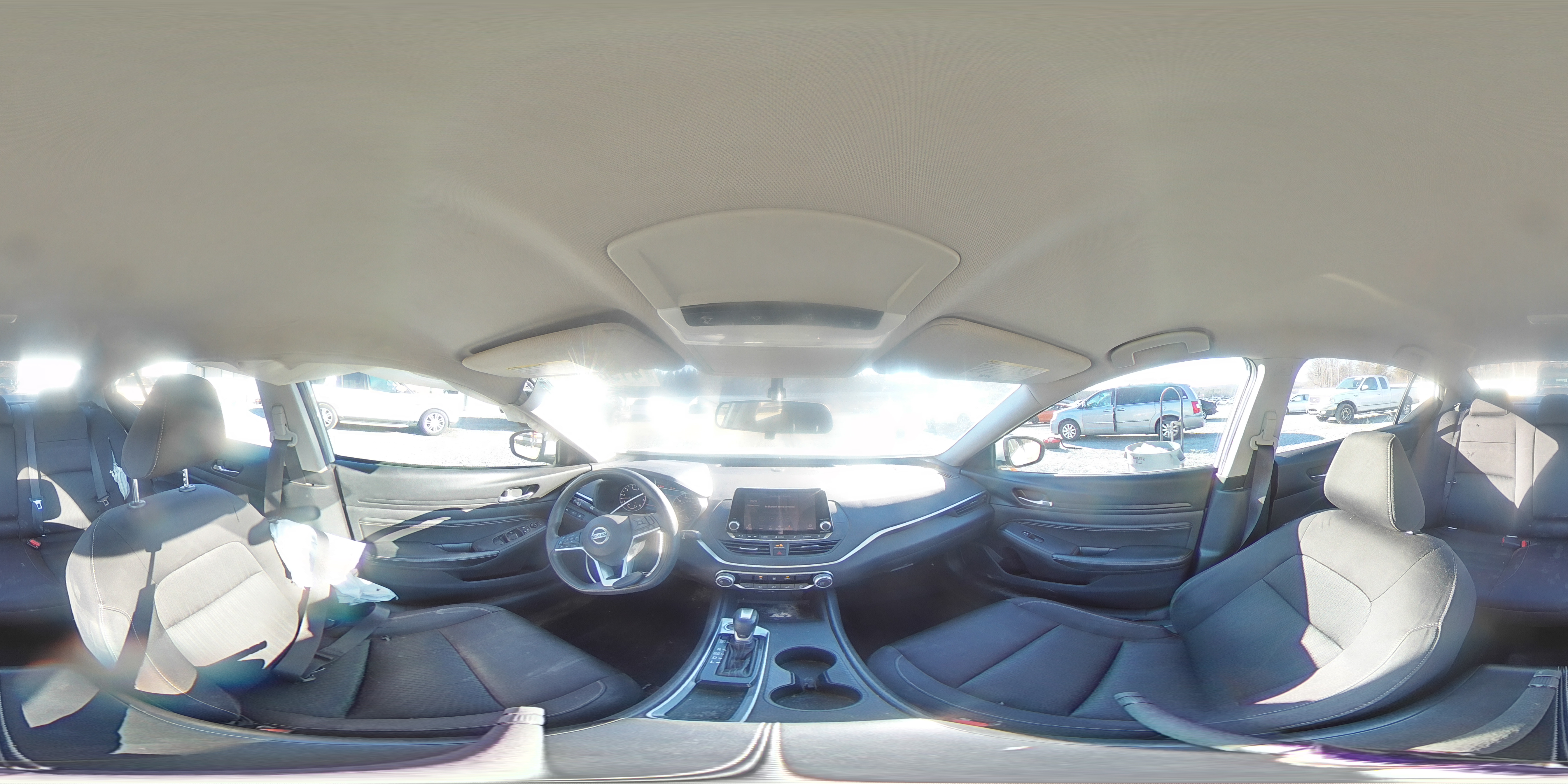 2019 Nissan Altima - Image 13