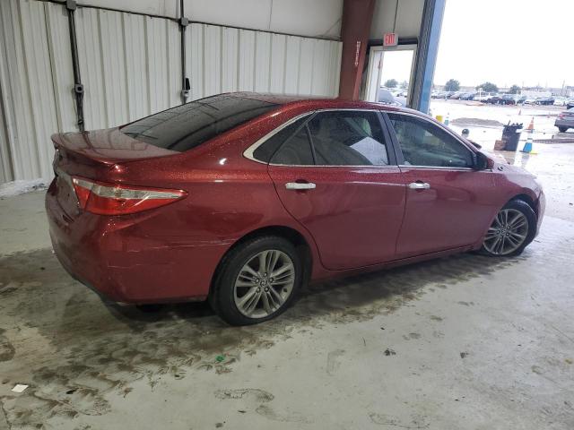  TOYOTA CAMRY 2016 Красный