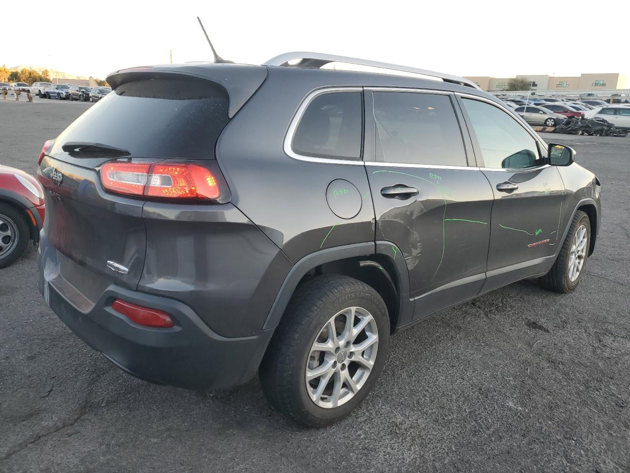 2015 Jeep Grand Cherokee - Image 3