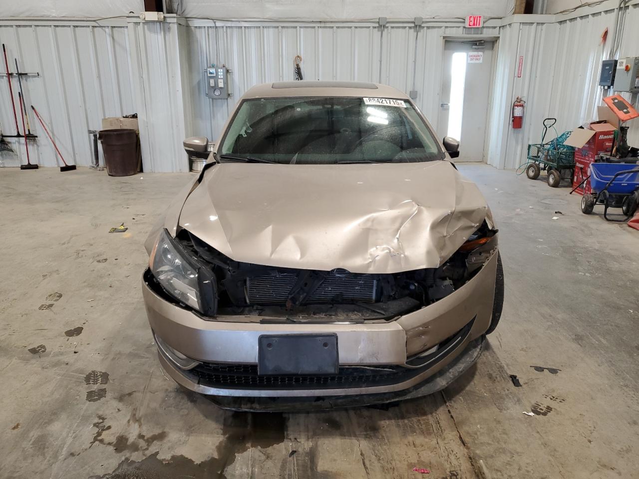 2015 Volkswagen Passat - Image 5