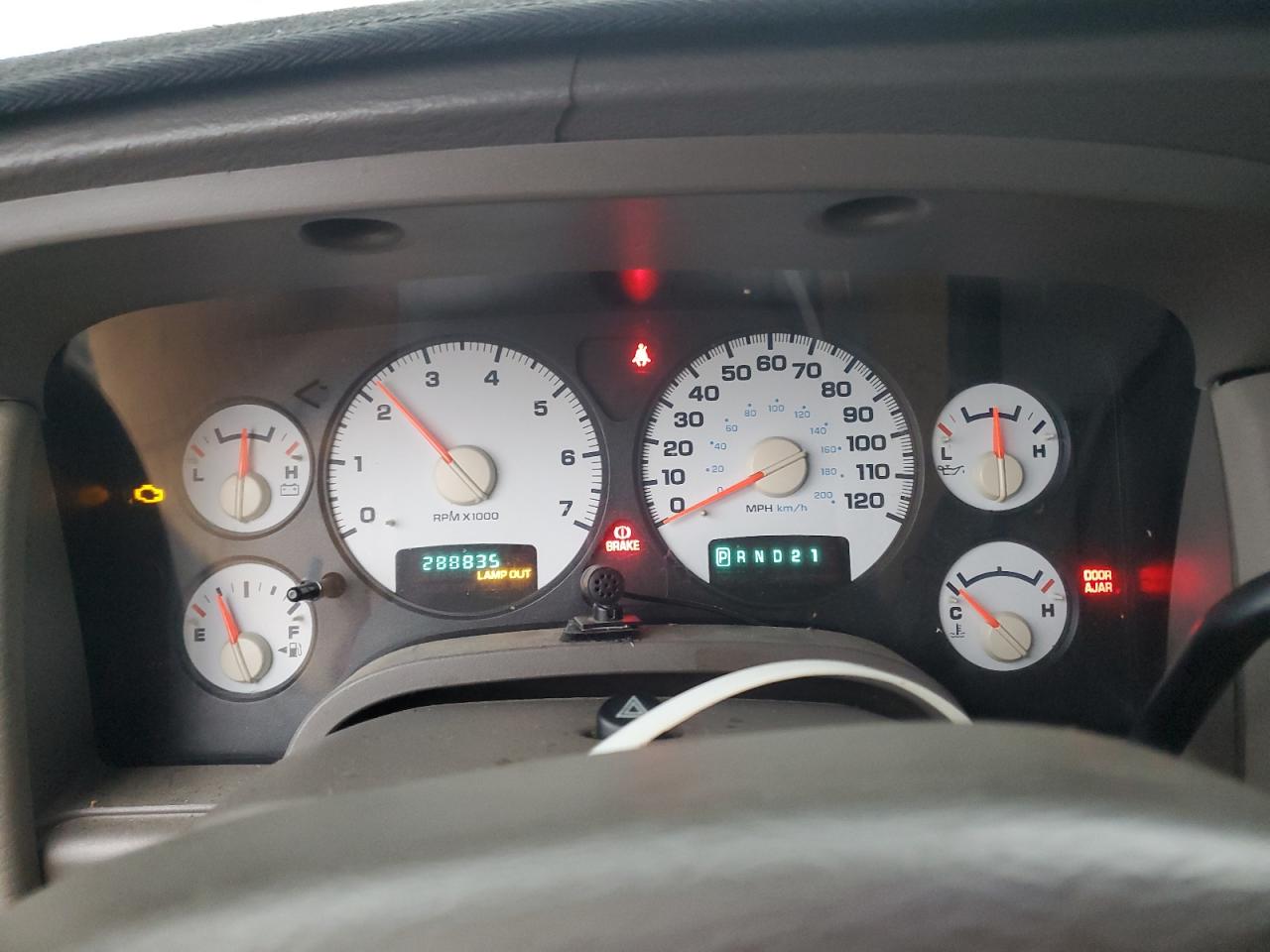 2002 Dodge RAM - Image 9