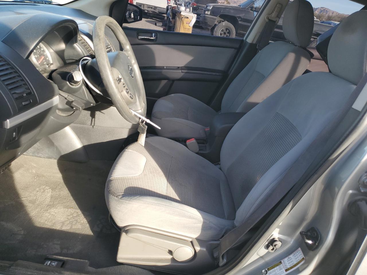 2012 Nissan Sentra - Image 7