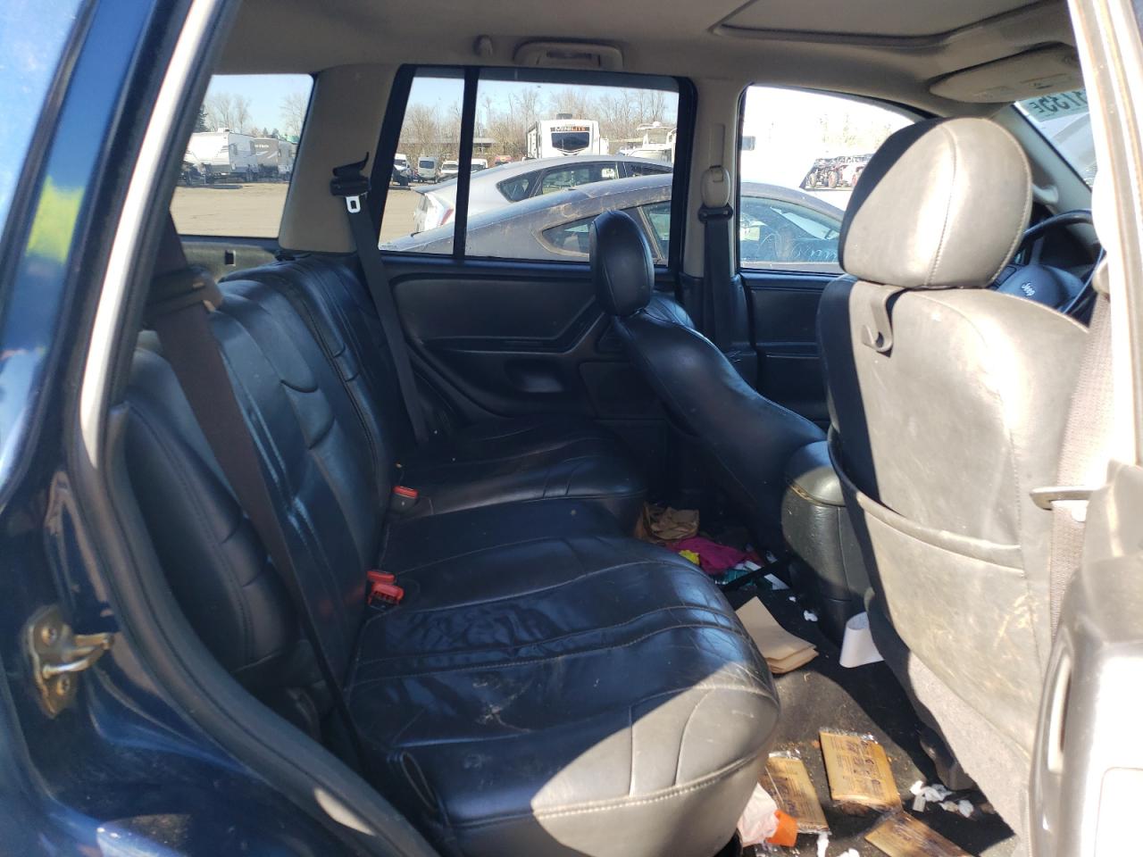 2003 Jeep Grand Cherokee - Image 10