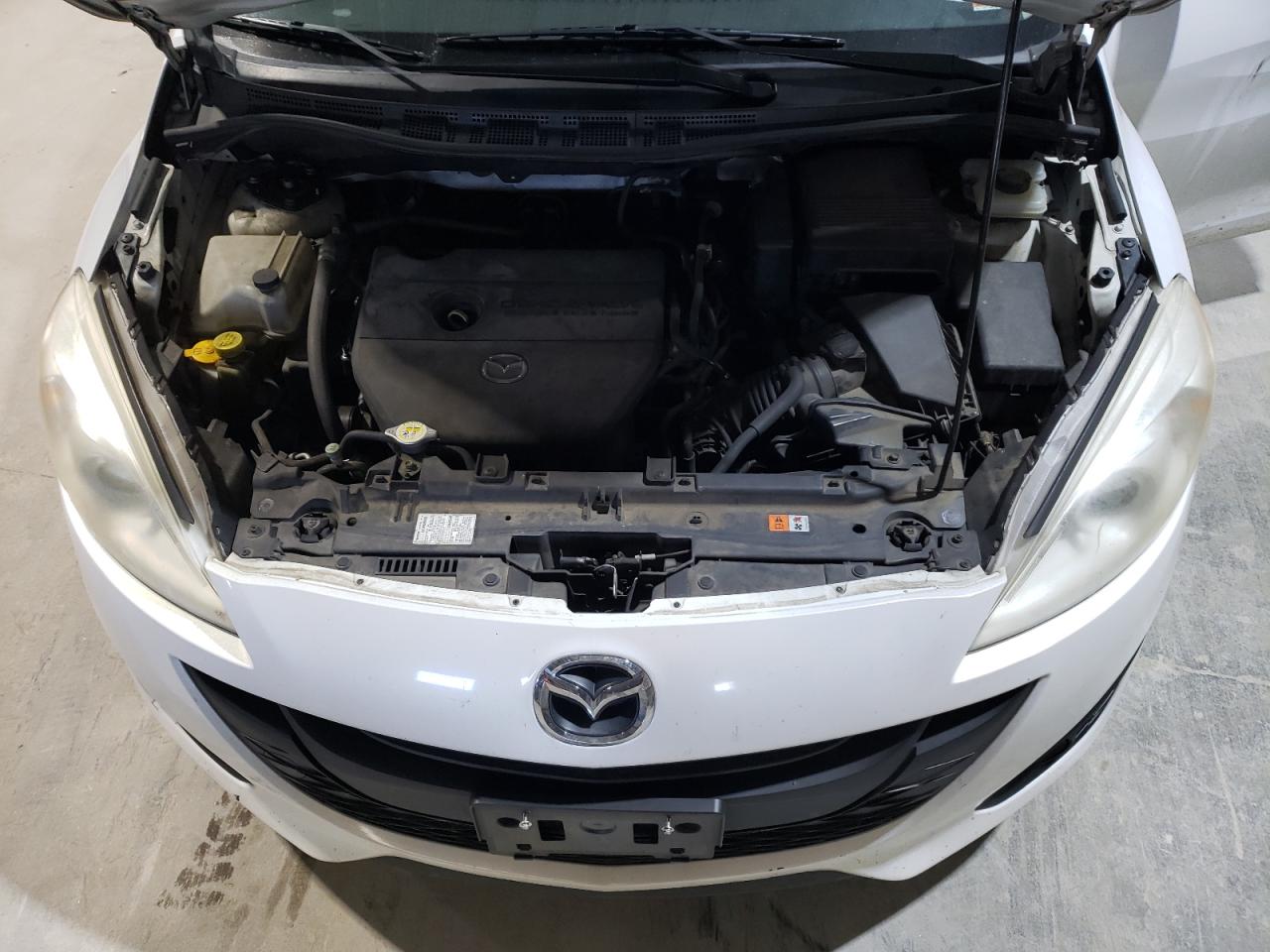 2012 Mazda 5 - Image 12