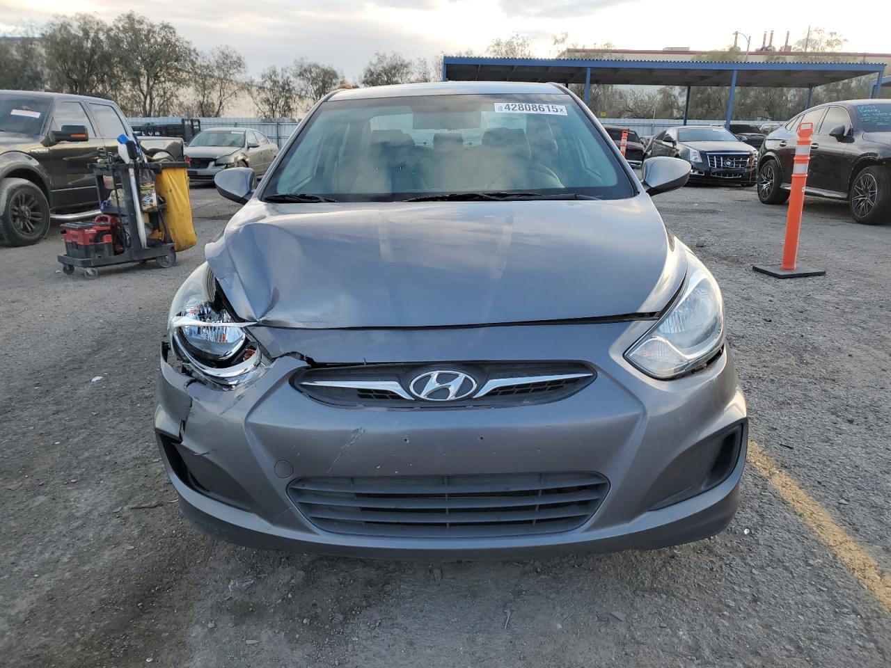 2014 Hyundai Accent - Image 5