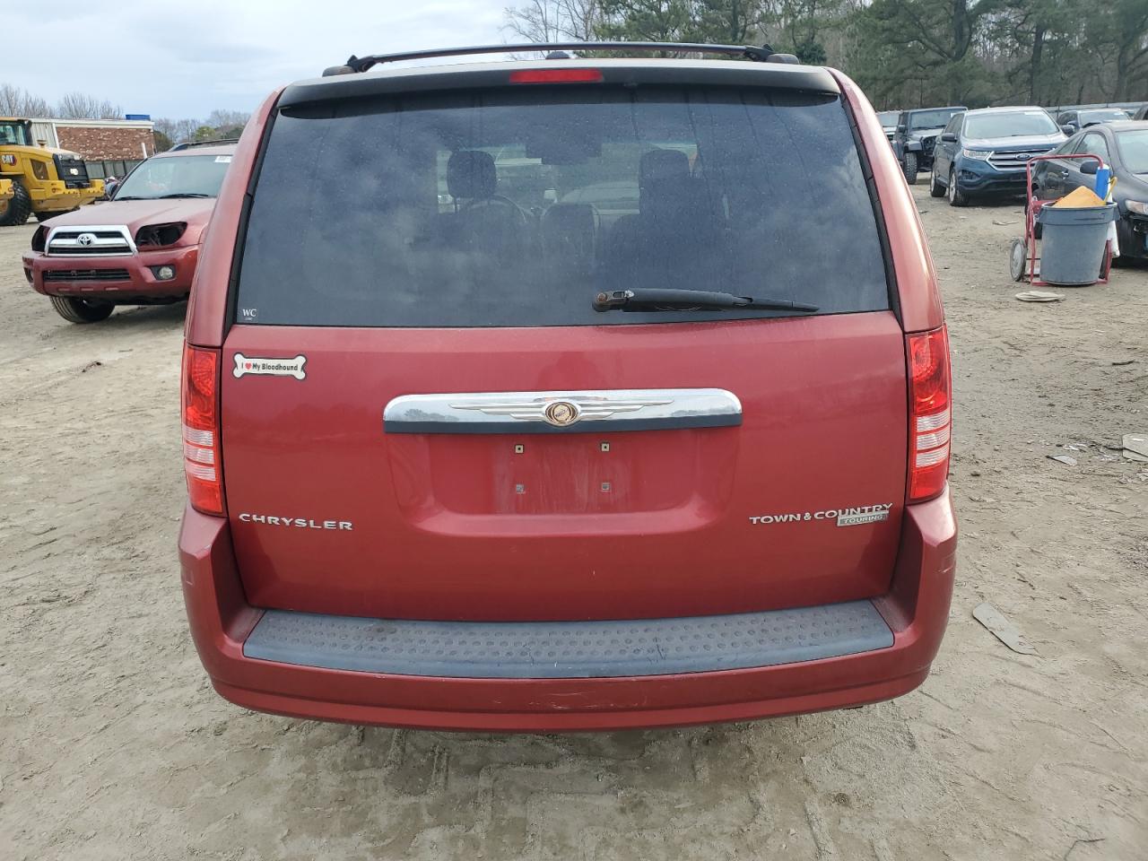 2009 Chrysler Town & Country - Image 6