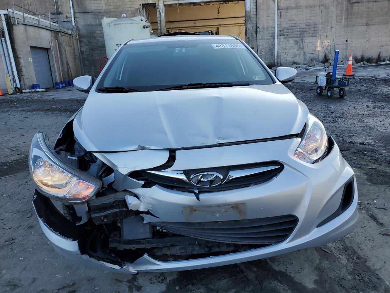 2014 Hyundai Accent - Image 5