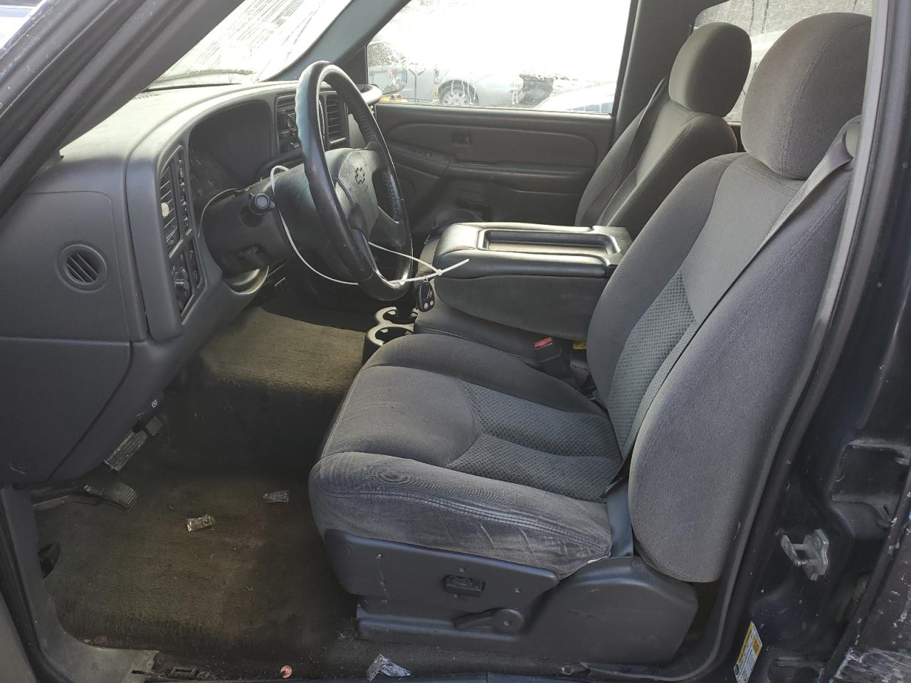 2006 Chevrolet Silverado - Image 7