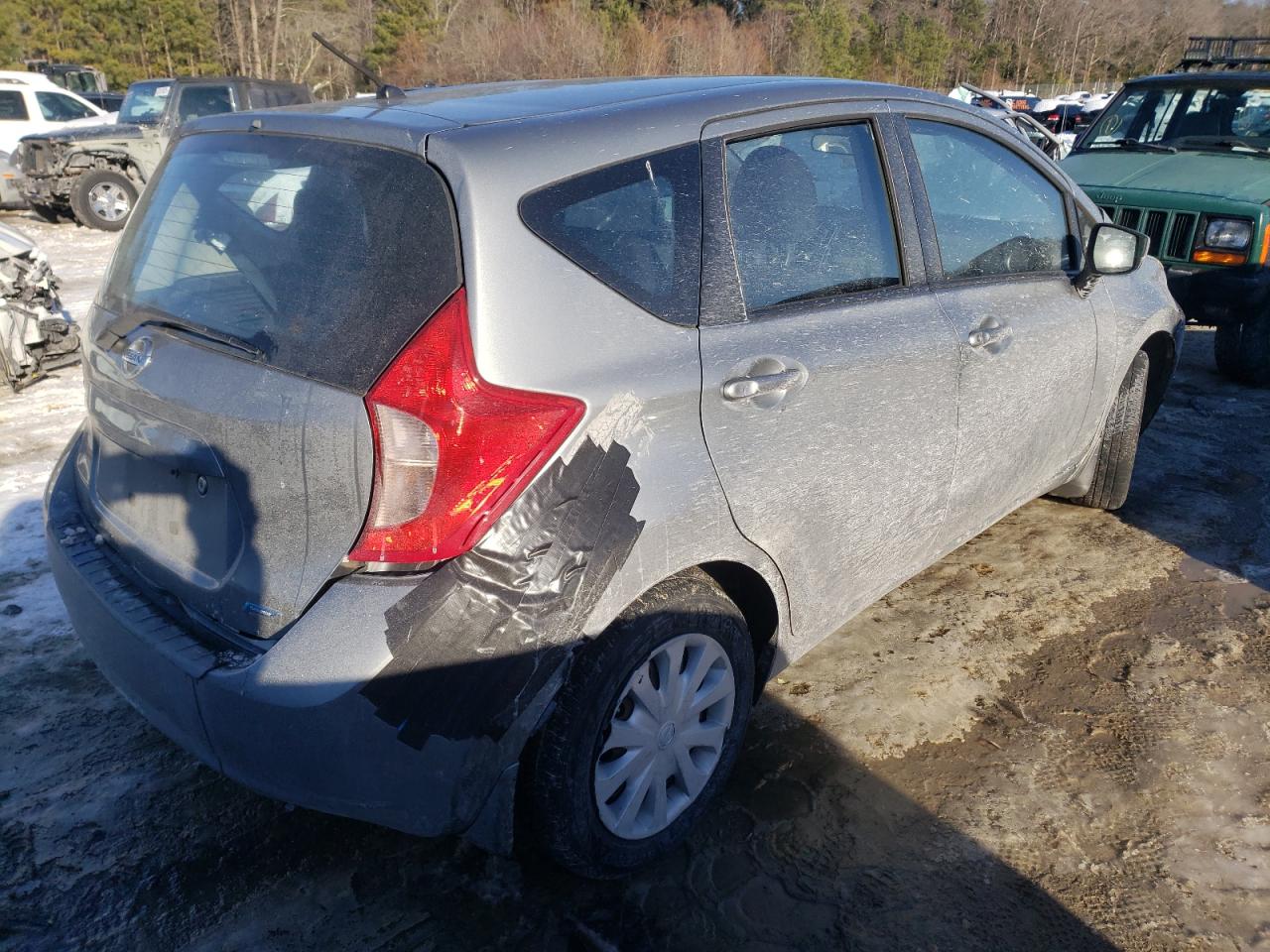 2015 Nissan Versa - Image 3