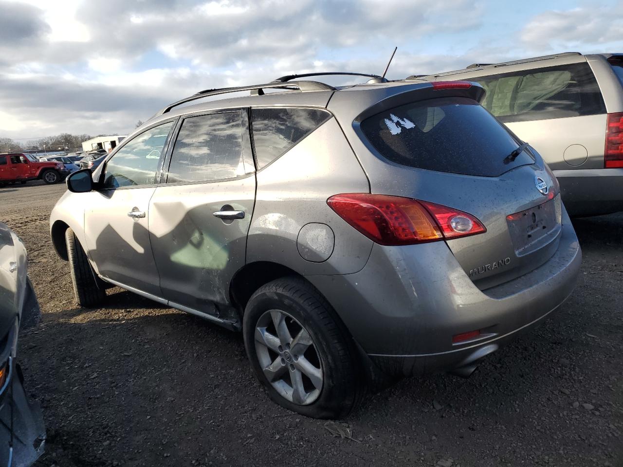 2010 Nissan Murano - Image 2
