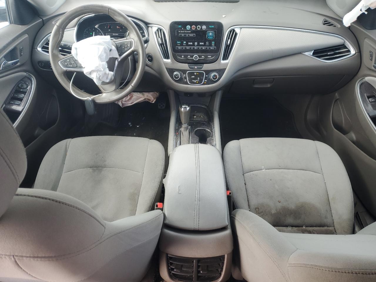 2018 Chevrolet Malibu - Image 8