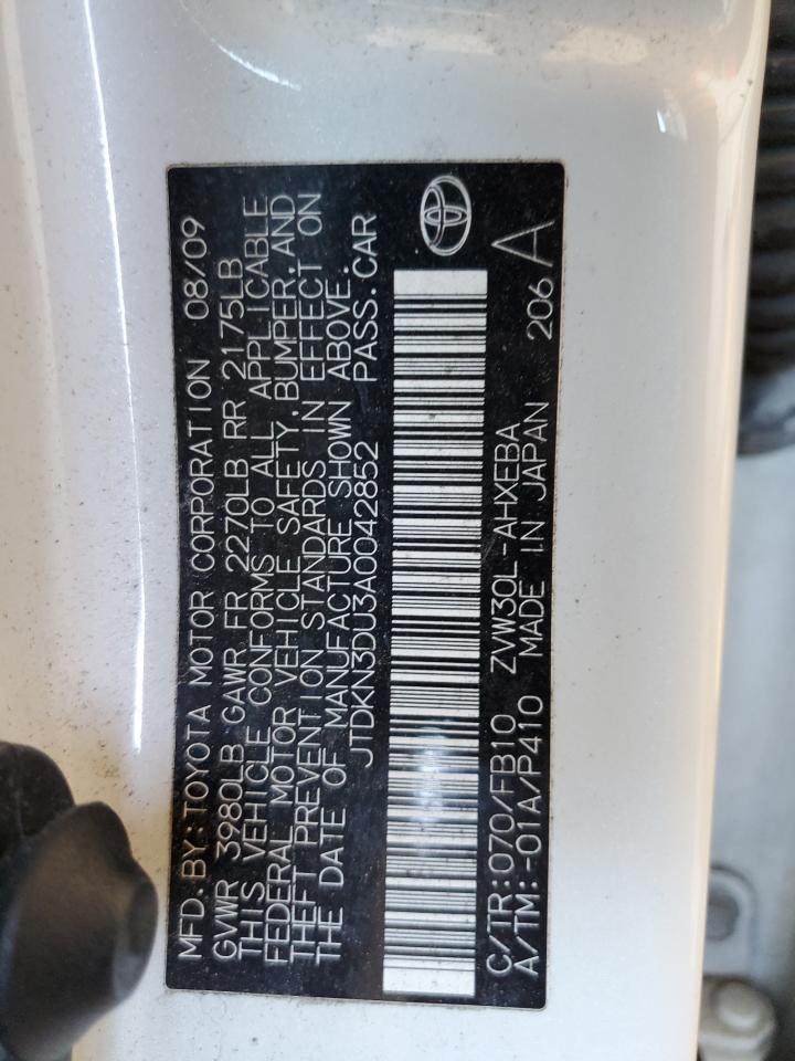 2010 Toyota Prius - Image 12