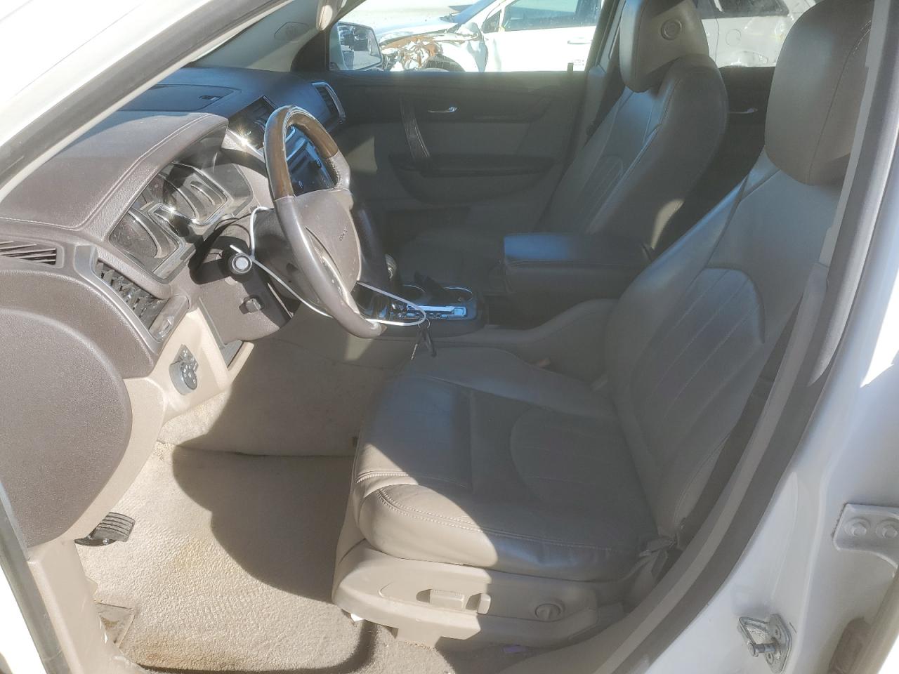 2014 GMC Acadia - Image 7